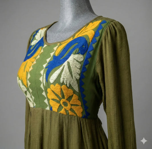 vestido de gala bordado a mano