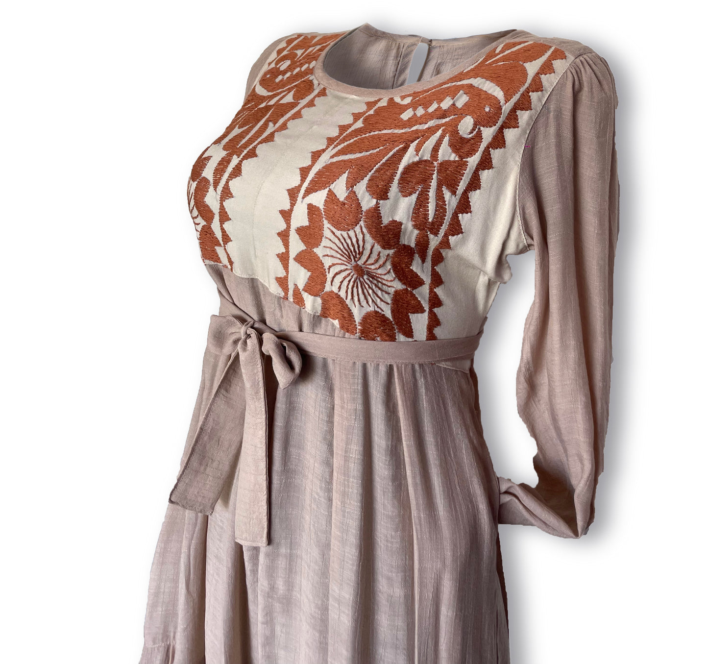 Maxi Dress tres olanes, unitalla, muchitos, pieza única, beige