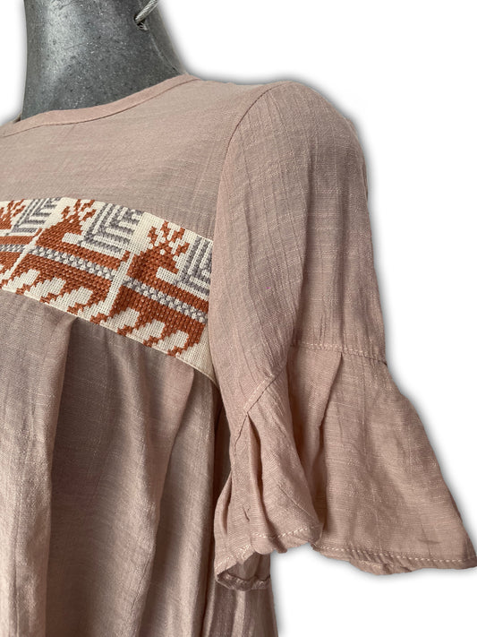 Vestido Coatlán corto, manga corta, color beige