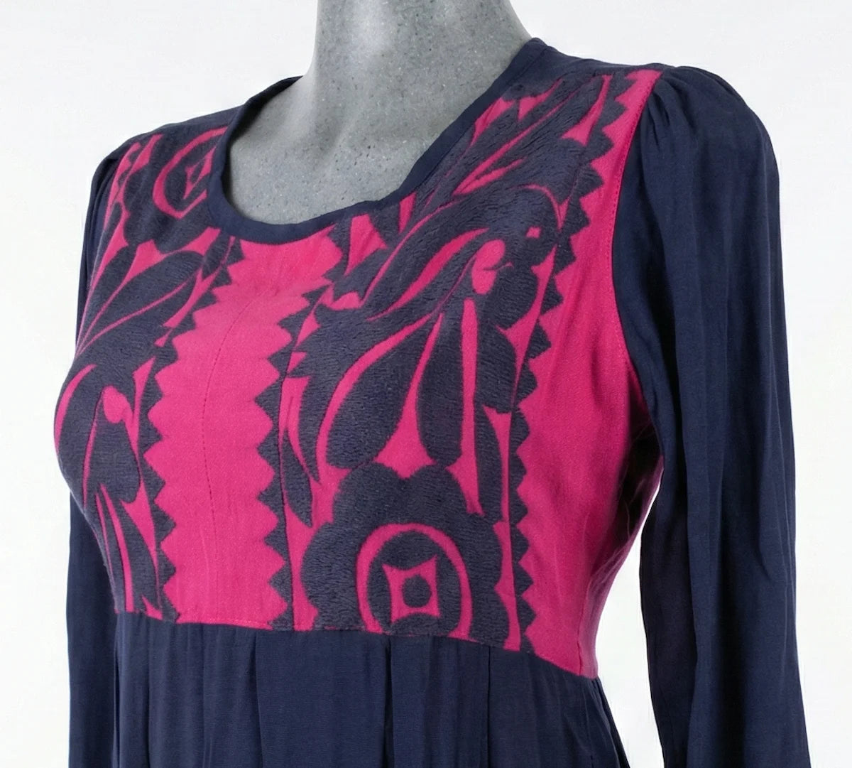 vestido-oaxaca-moderno-bordado-a-mano