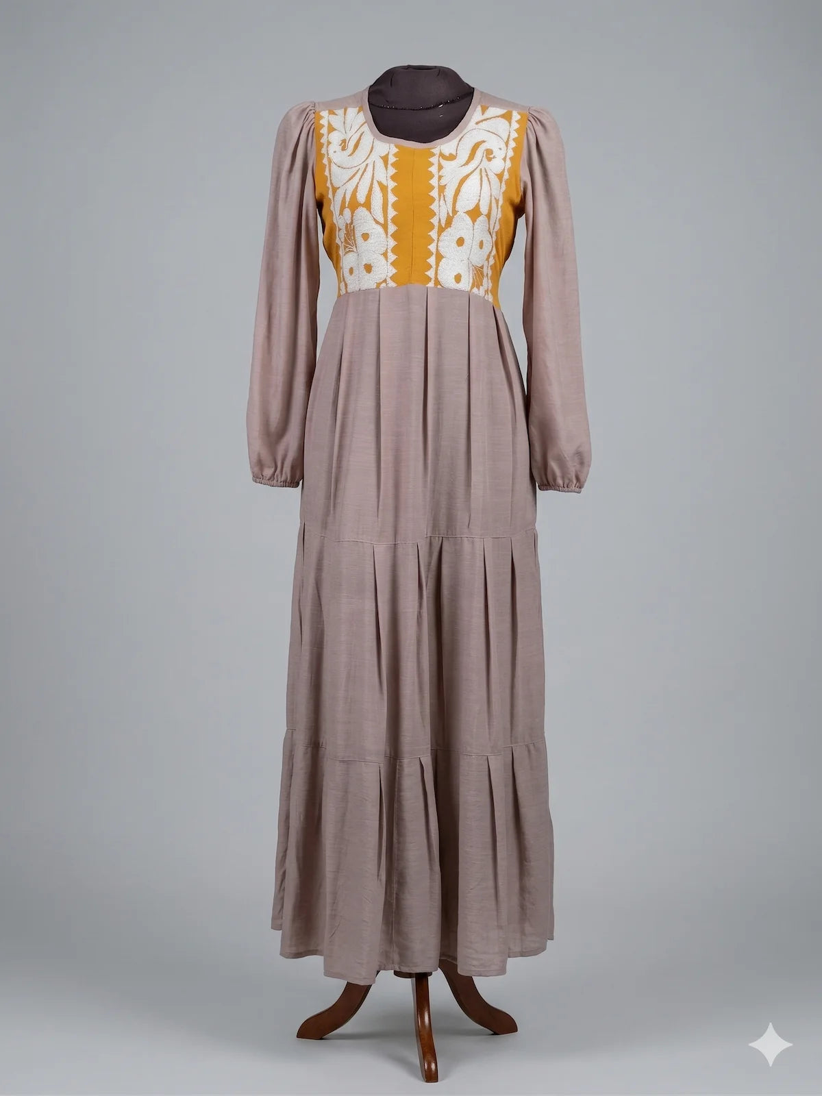 Vestido de Gala Beige | piezas únicas