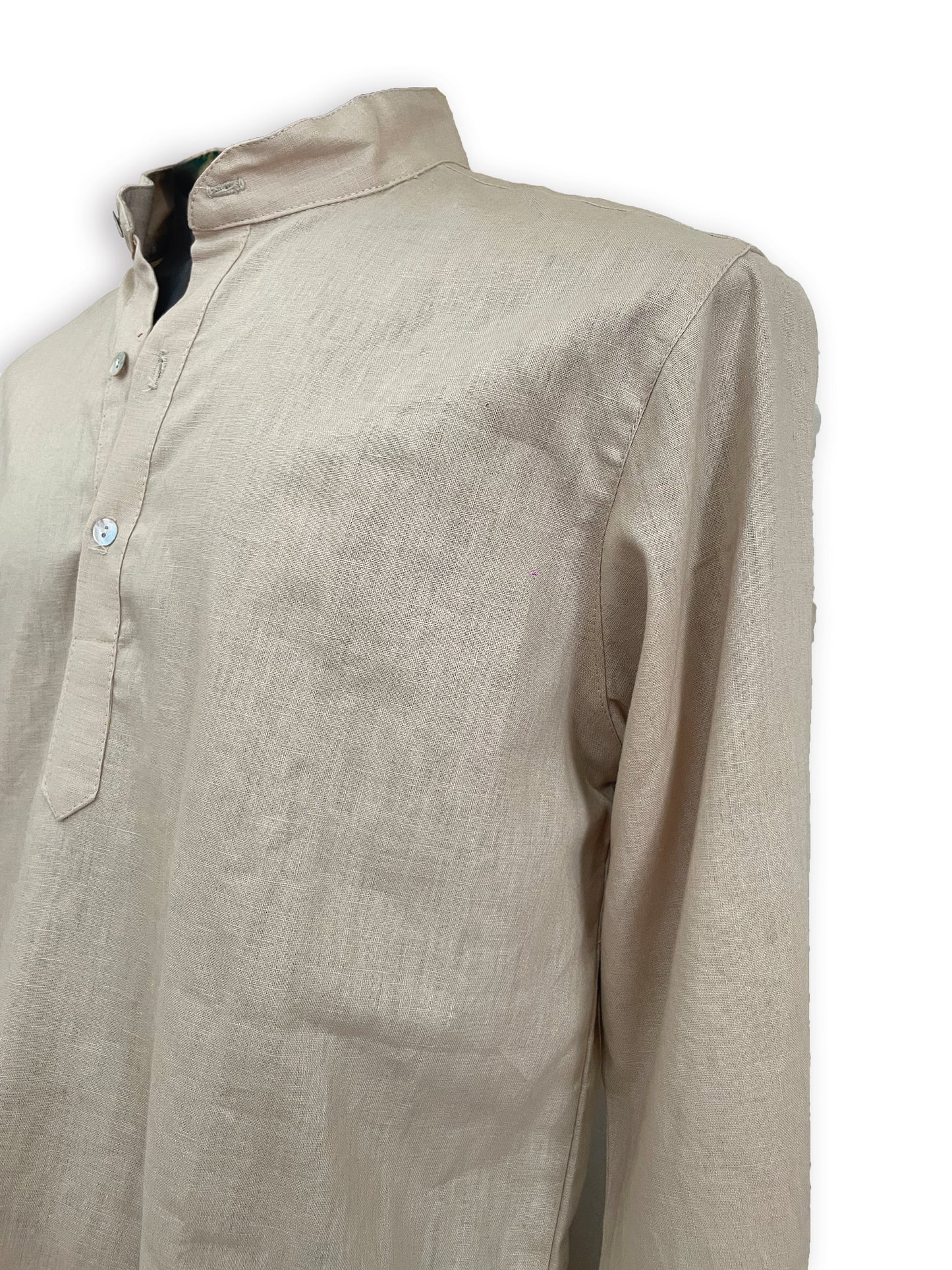 Camisa de lino sencilla